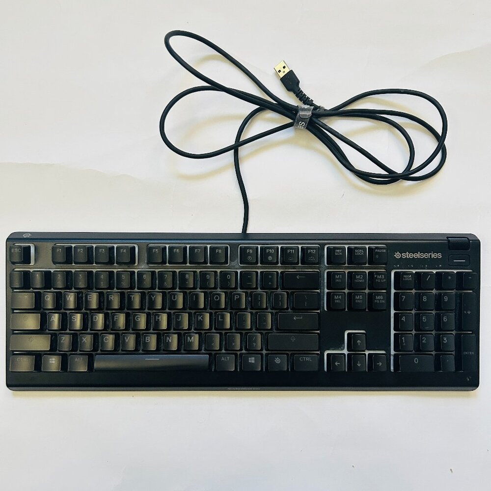 SteelSeries Apex 3 Whisper Quiet Switch Gaming Keyboard KB-00014 black
